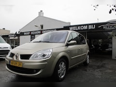 Renault Scénic - 2.0-16V Business Line / Airco / Navi / APK NIEUW / PArkeersensoren