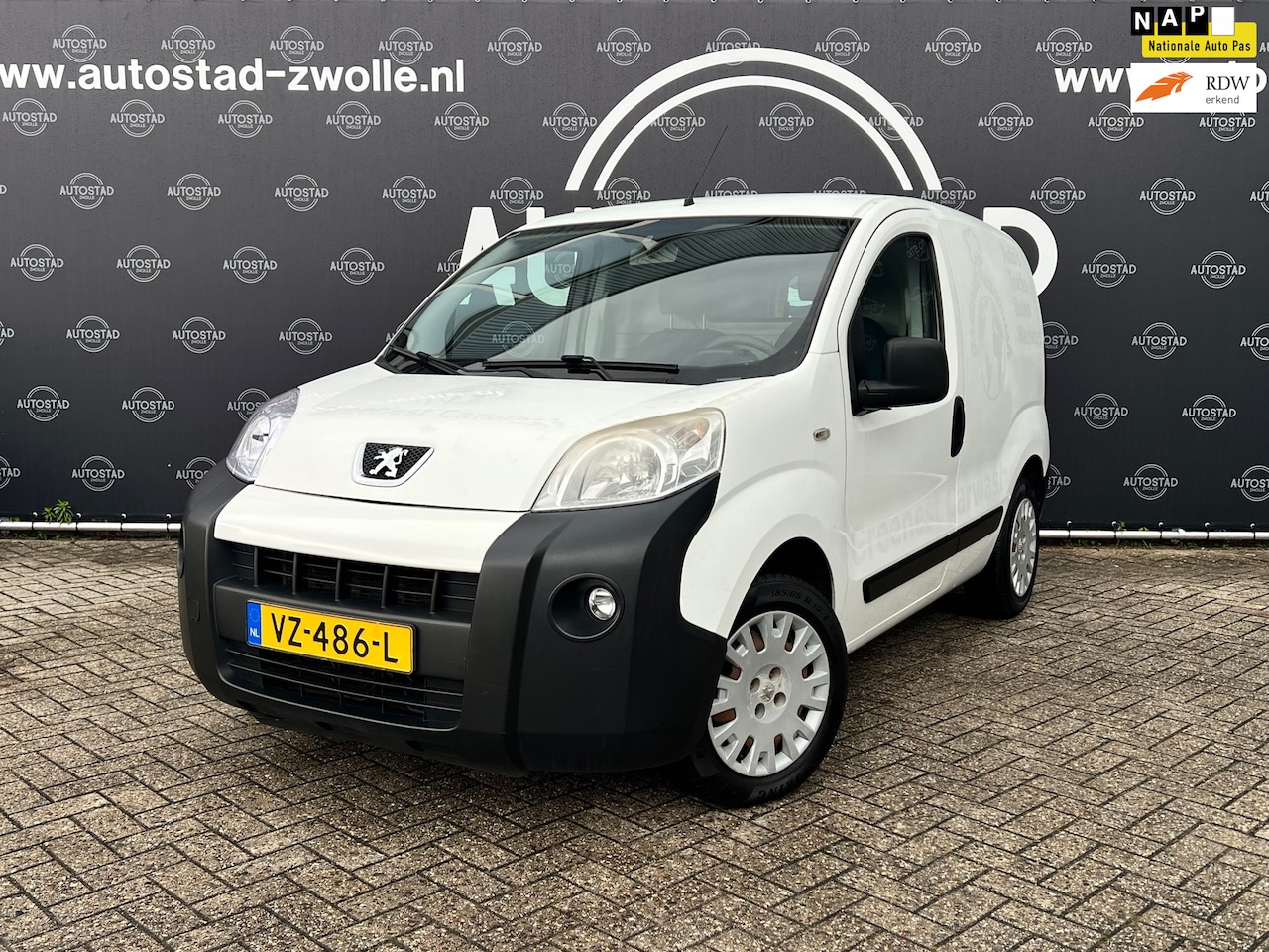 Peugeot Bipper - 1.3 BlueHDi XT Profit + Euro 6 Airco/Apk/Nap/Schuifdeur/Cruise/ - AutoWereld.nl