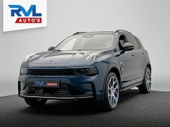Lynk & Co 01 - 1.5 261PK Plug-in Hybrid ZWARTE HEMEL 360° Camera Pano/dak Apple/Carplay Adaptive/Cruise