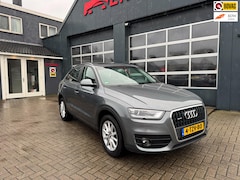 Audi Q3 - 2.0 TFSI quattro Pro Line S / Pano / Trekhaak / Keyless / XenonLed / Stoelverw / Dealer au