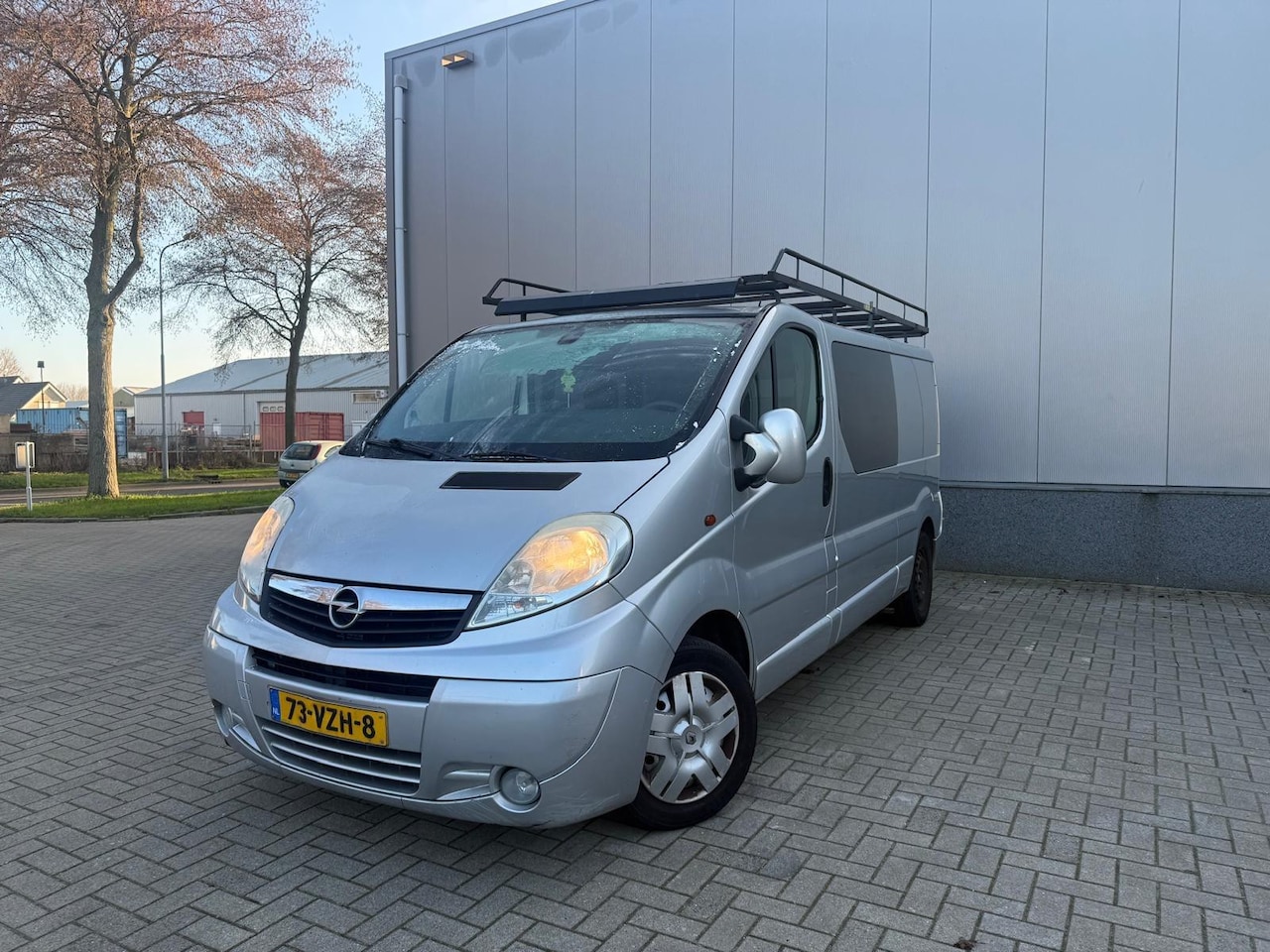 Opel Vivaro - 2.5 CDTI L2H1 Dubbelcabine - AutoWereld.nl