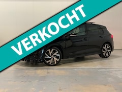 Volkswagen Golf - 1.5 eTSI R-Line | NAP | 3x R-LINE | PANO | IQ LIGHTS