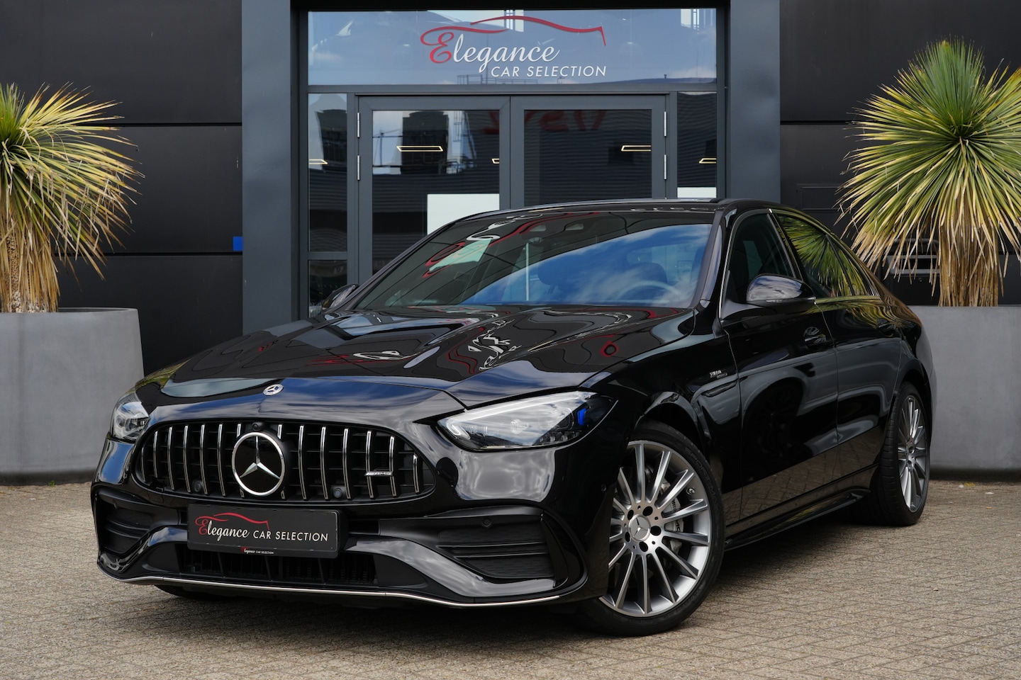 Mercedes-Benz C-klasse - AMG 43 4MATIC 408pk Panoramadak/Stoelverwarming/Camera - AutoWereld.nl