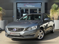 Volvo V60 - 2.0 D2 Polar+ 120pk Navigatie/PDC/Climate