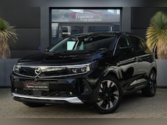 Opel Grandland - 1.6 Turbo Plug-In Hybrid Elegance 225pk Navigatie/Stoelverwarming/360Camera