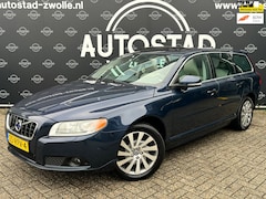 Volvo V70 - 1.6 T4 Limited Edition Automaat/NL-Auto/NAP/APK/Airco/Navi/Opendak