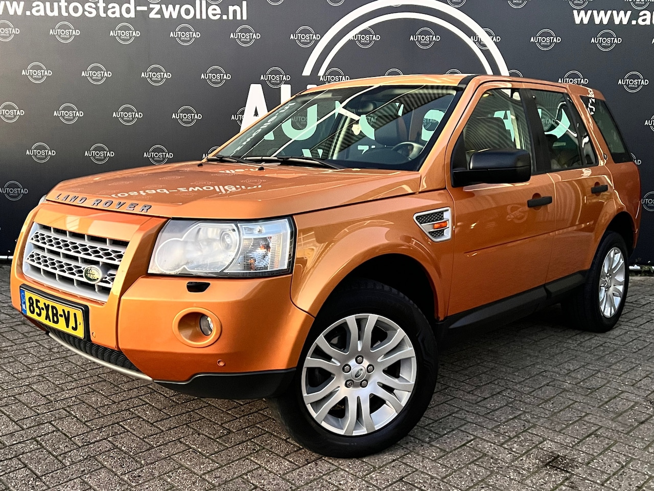 Land Rover Freelander - 3.2 i6 HSE 4x4 NL-Auto/2e Eigenaar/Automaat/Pano/NAP/Airco/Trekhaak - AutoWereld.nl