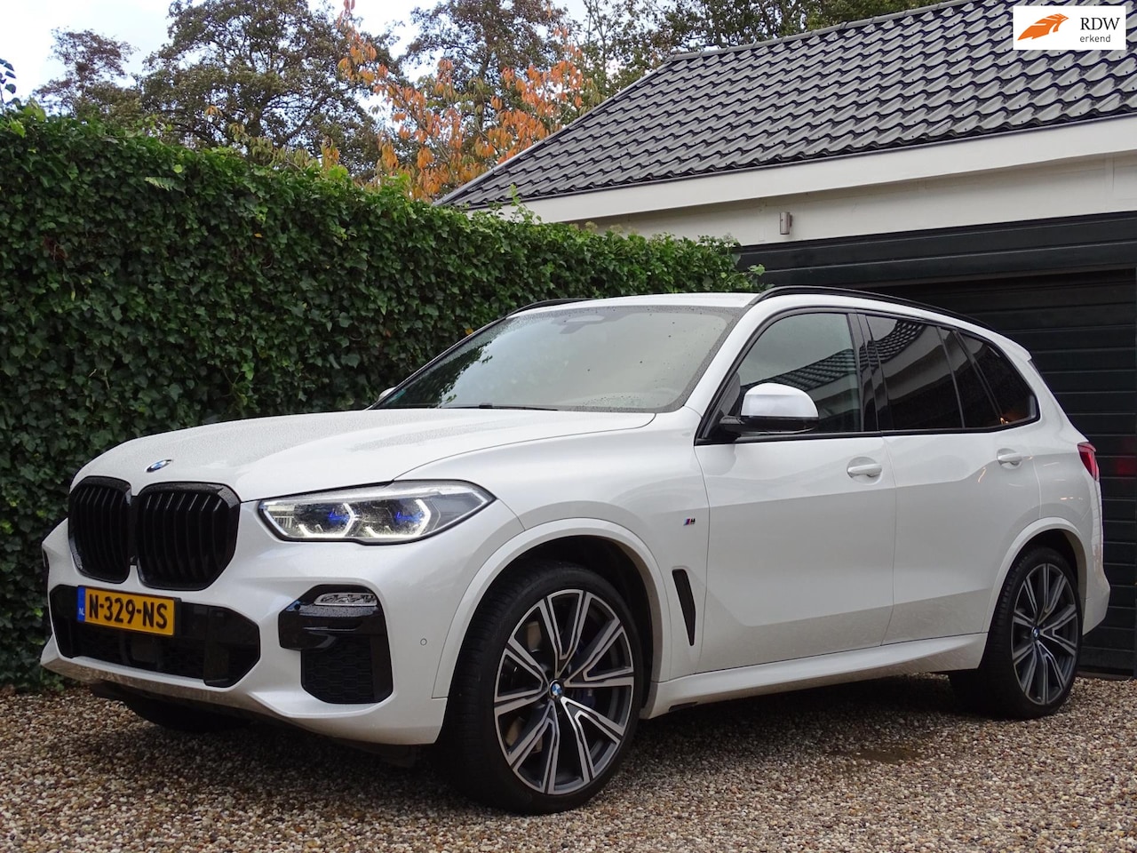 BMW X5 - XDrive40i High Executive | Dealeronderhouden | Laser | Achterasbesturing - AutoWereld.nl