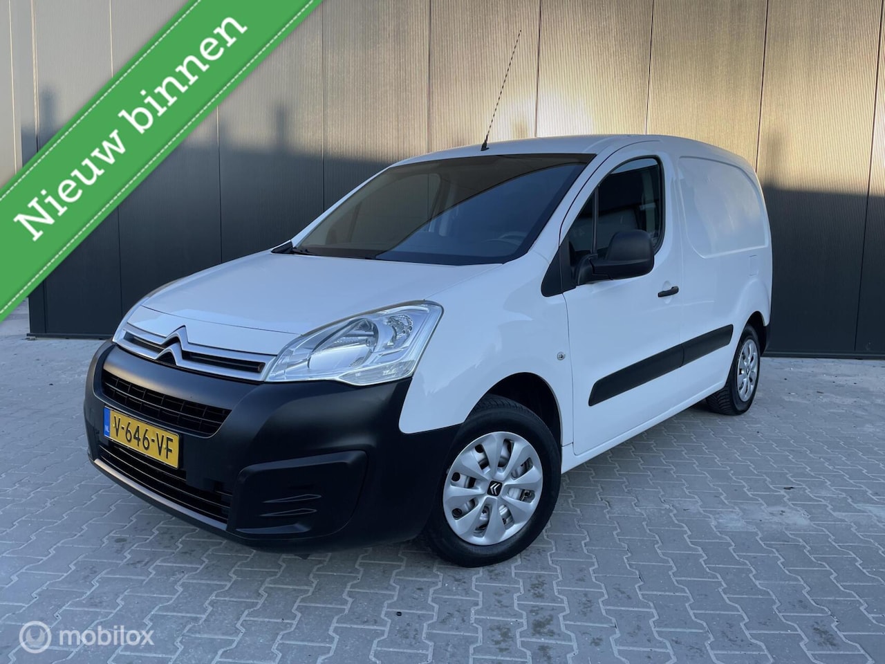 Citroën Berlingo - bestel 1.6 BlueHDI 75 Business - AutoWereld.nl