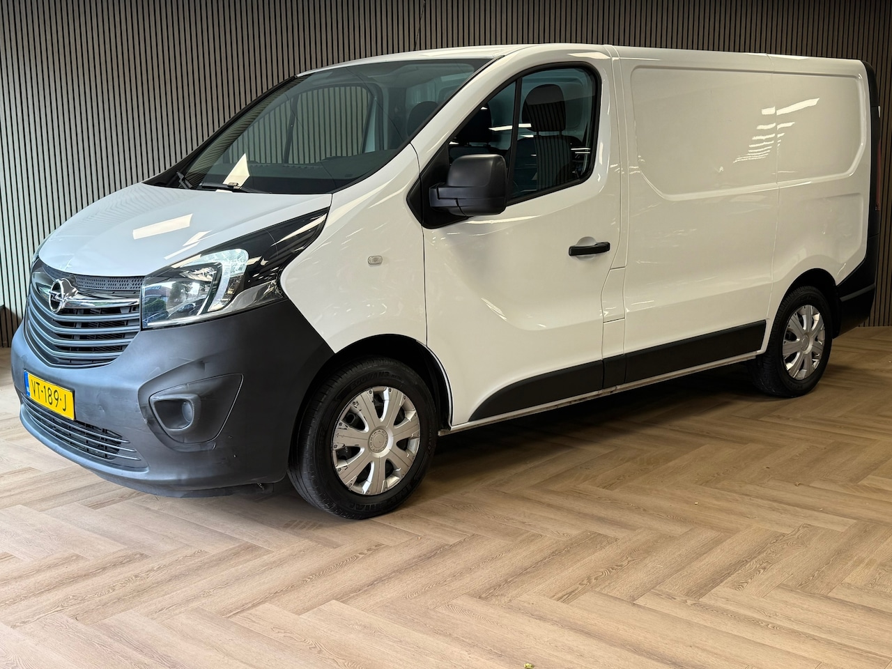 Opel Vivaro - 1.6 CDTI L1H1 Edition EcoFlex 3 Pers. AIRCO NAVIGATIE PDC CRUISE SCHUIFDEUR - AutoWereld.nl