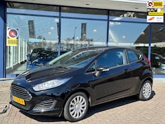 Ford Fiesta - 1.0 Style Airco Navi Bluetooth Elek.Pakket NAP NL-Auto