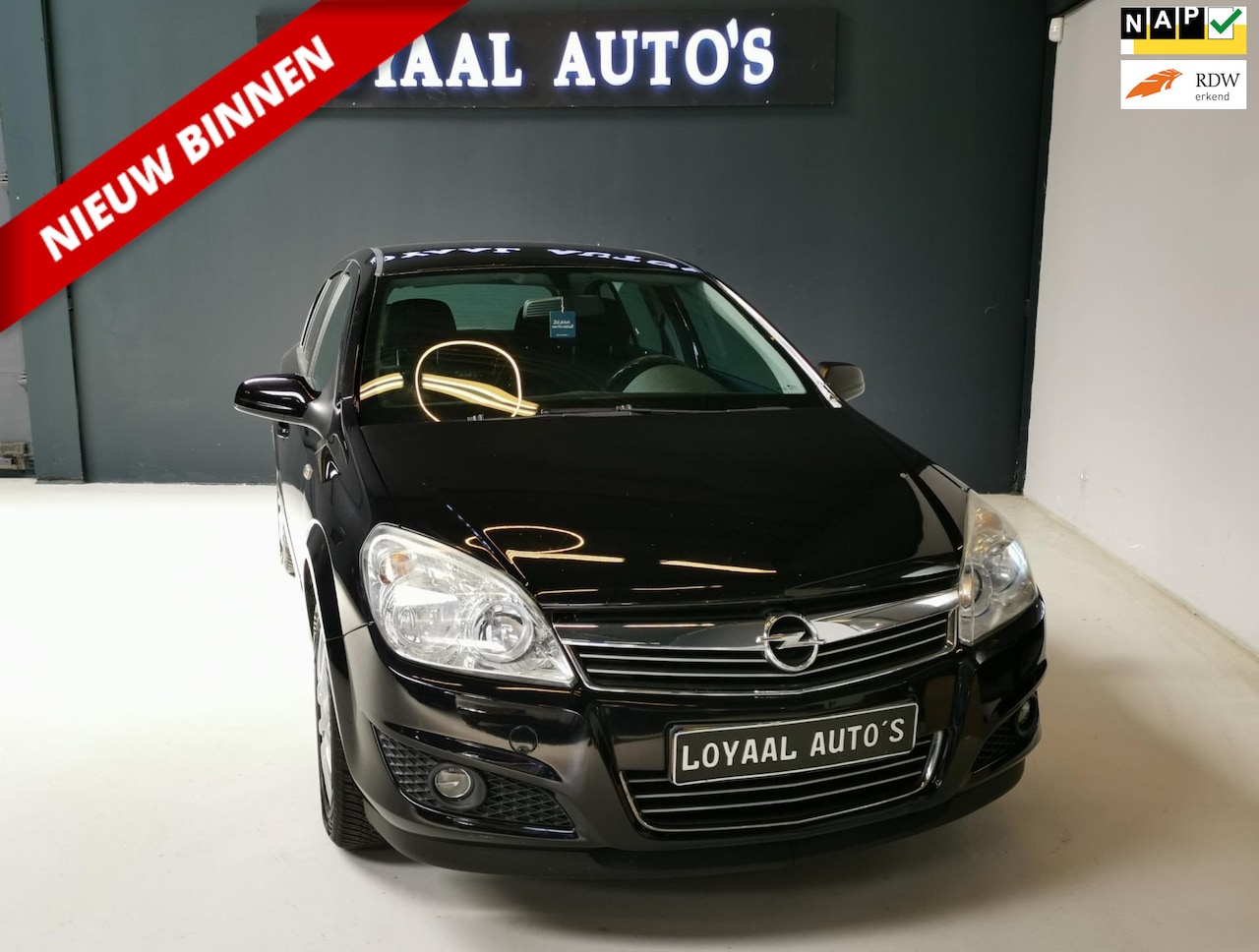 Opel Astra - 1.4 Temptation | AIRCO | CRUISE | TREKHAAK | ELEK.RAMEN | NAP | APK. - AutoWereld.nl
