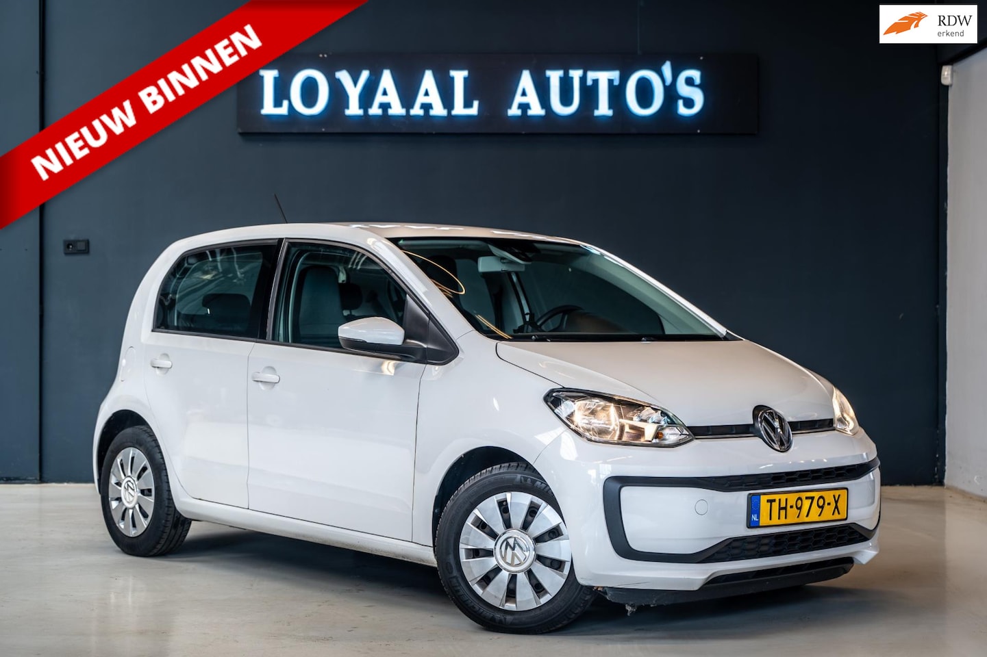 Volkswagen Up! - 1.0 BMT move up! | AIRCO | ELEK.RAMEN | NAP | APK. - AutoWereld.nl
