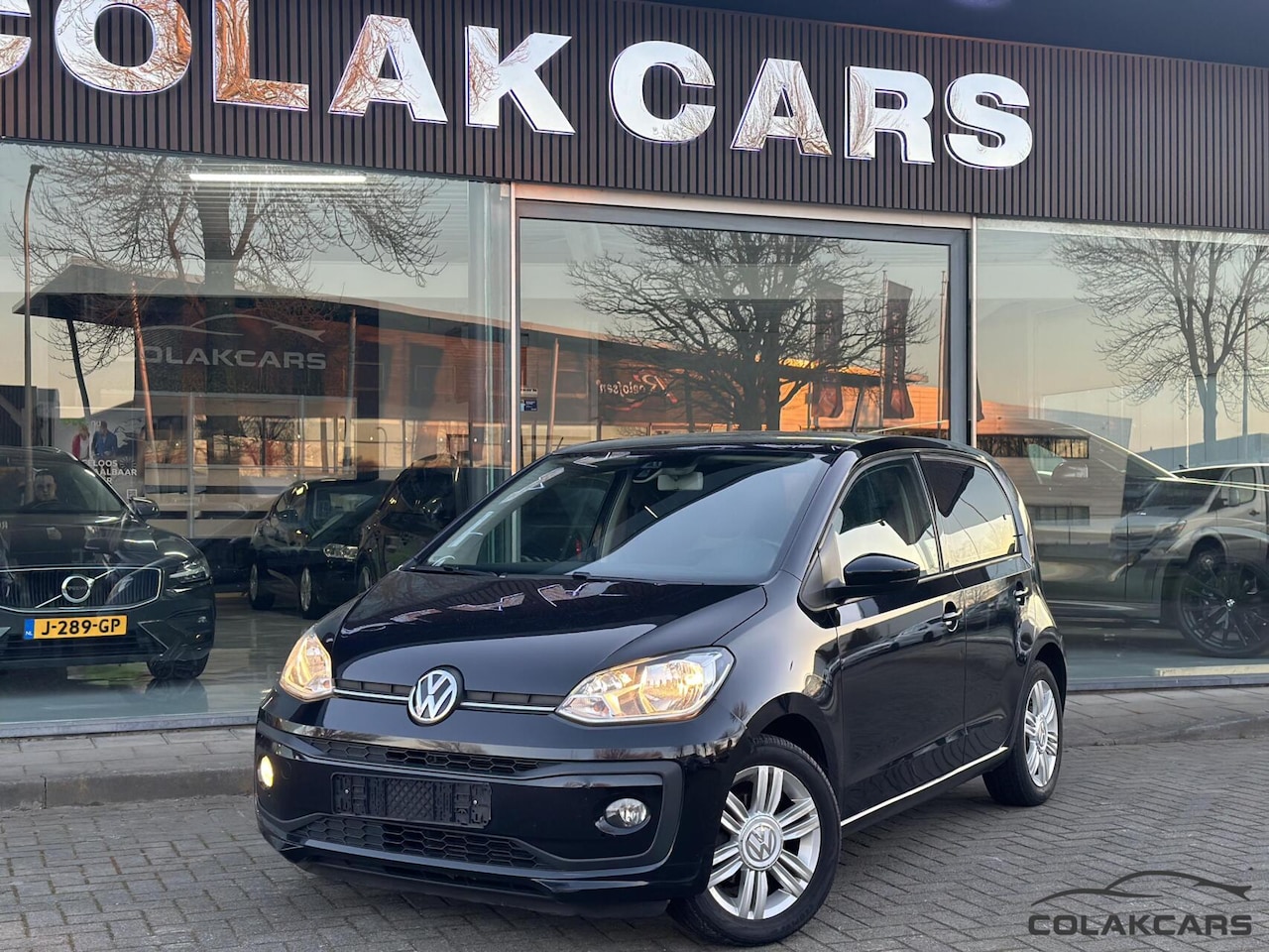Volkswagen Up! - 1.0 BMT high up!|Airco|Cruise|NAP|Garantie| - AutoWereld.nl