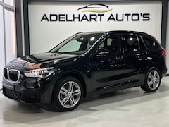 BMW X1 - SDrive18i Executive M Sport Automaat / Navigatie full map / Cruise control / Climate contr