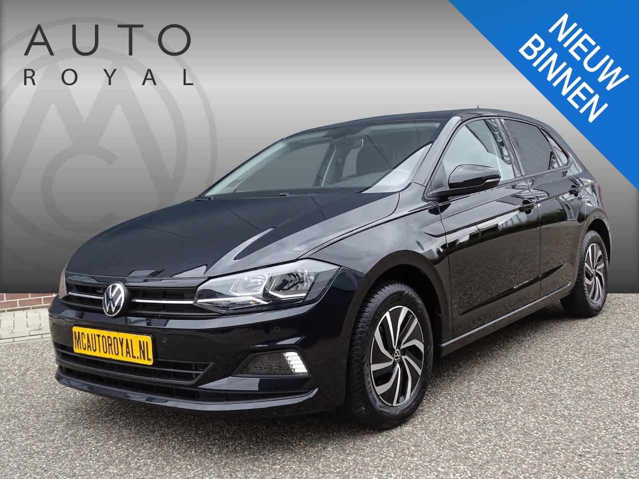 Volkswagen Polo - 1.0 Tsi comfortline AUTOMAAT | VIRTUAL DISPLAY | STOELVERWARMING | NAVIGATIE | APPLE CARPL - AutoWereld.nl