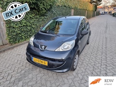 Peugeot 107 - 1.0-12V XR