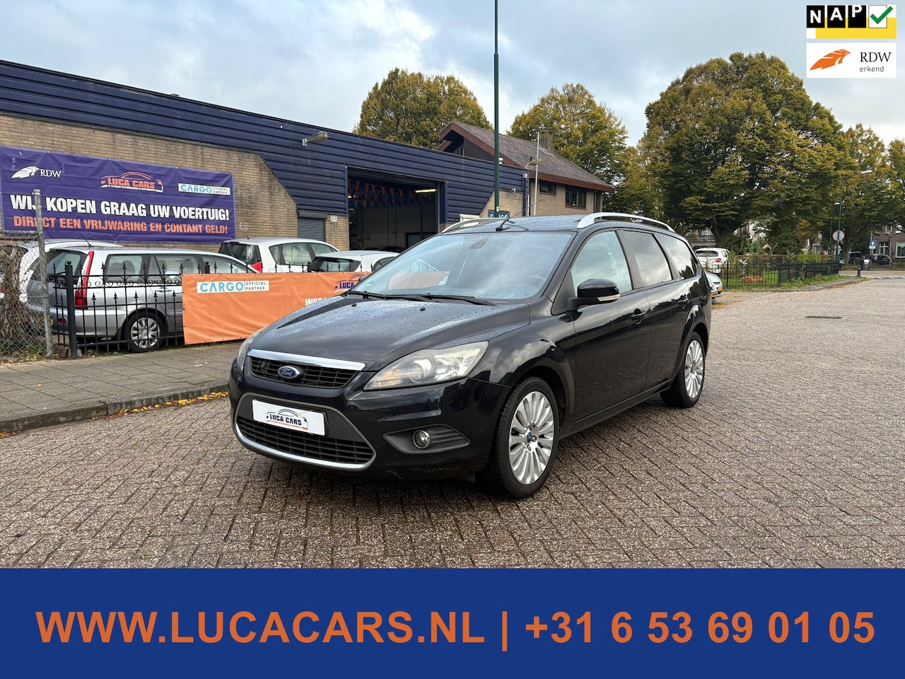 Ford Focus Wagon - 1.8 Titanium Flexi Fuel TREKHAAK 2X SLEUTEL + BOEKJES! - AutoWereld.nl