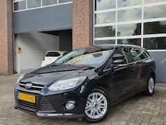 Ford Focus Wagon - 1.0 EcoBoost Titanium|Cruise|Stoelverwarming|PDC|LMV|Trekhaak