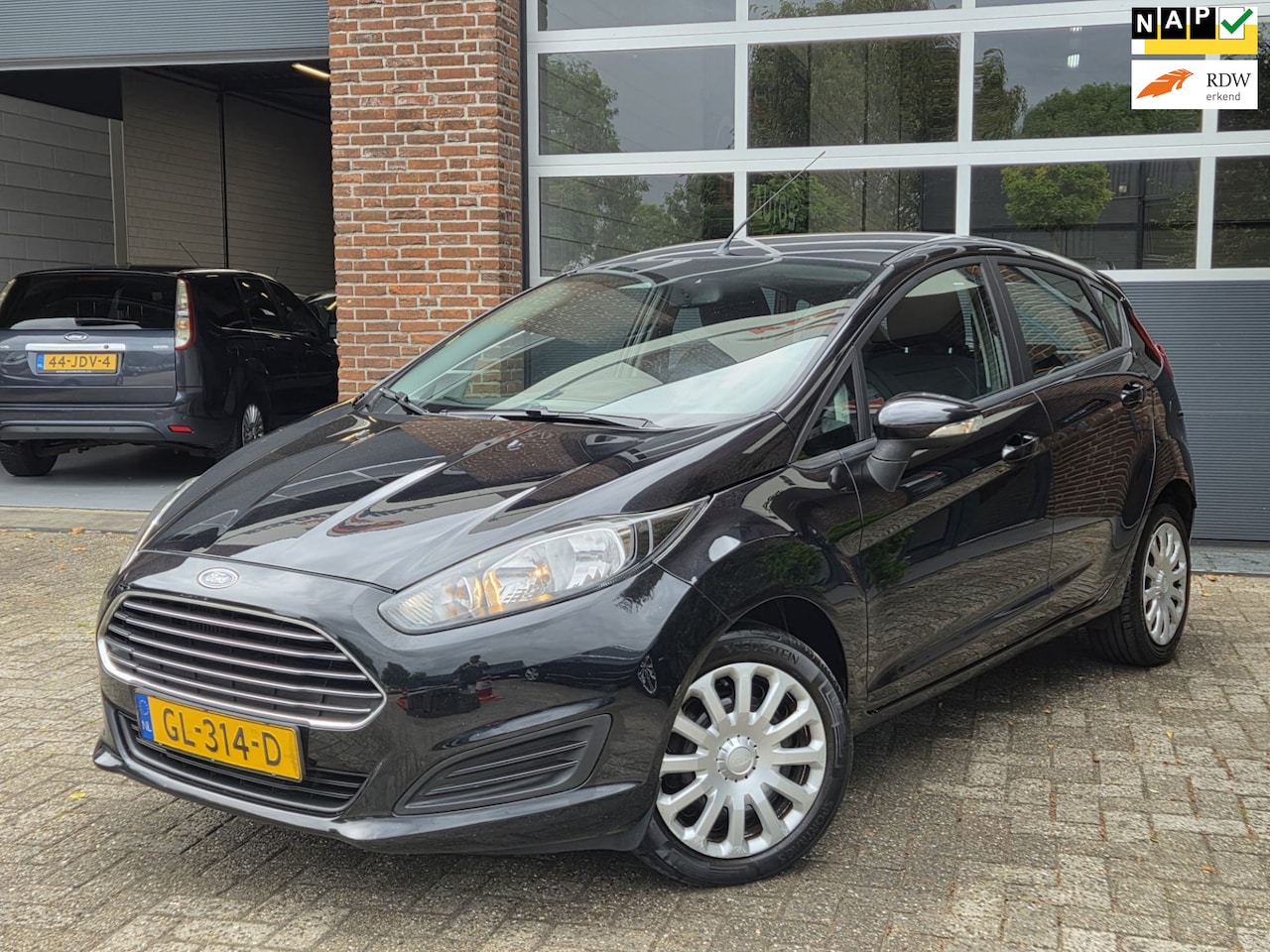 Ford Fiesta - 1.0 EcoBoost Style|Led|Trekhaak|Nap|Apk|Automaat - AutoWereld.nl