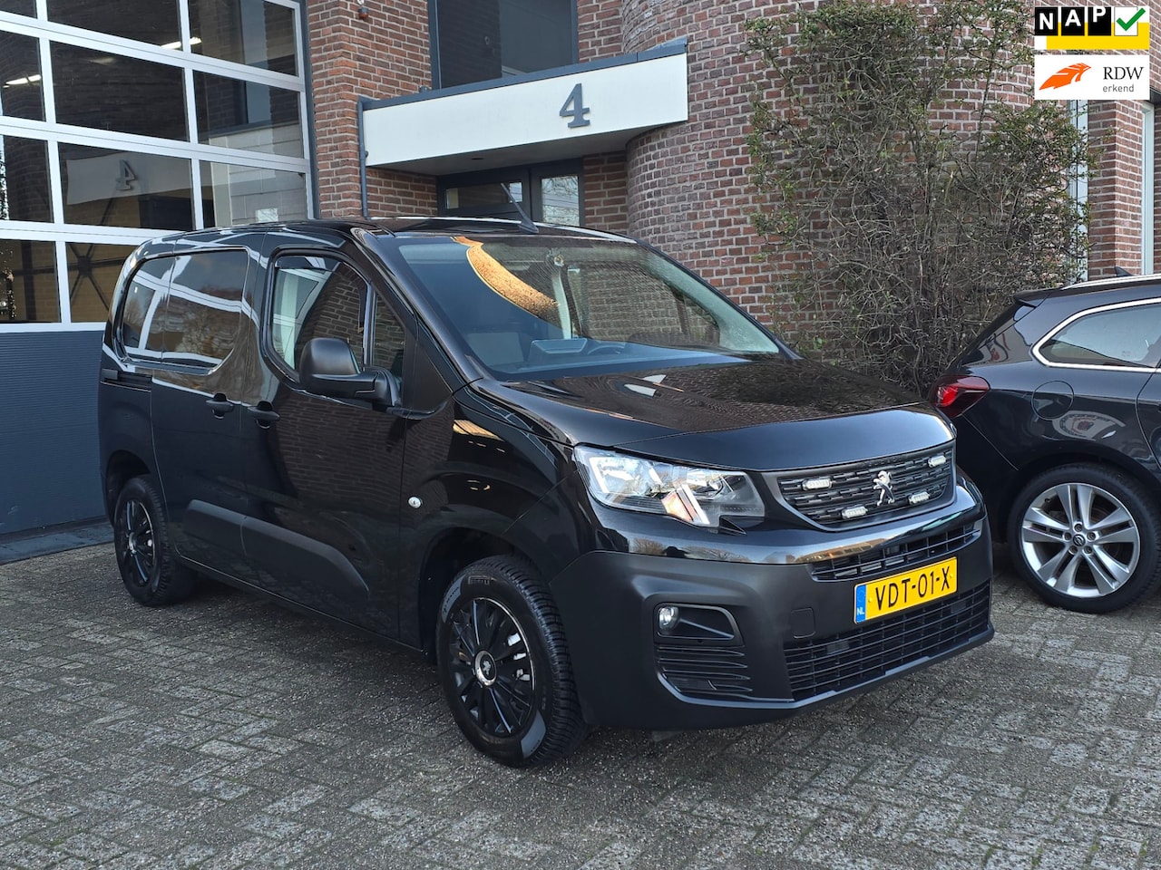 Peugeot Partner - 1.5 BlueHDI Premium Nap |Apk |Berlingo - AutoWereld.nl