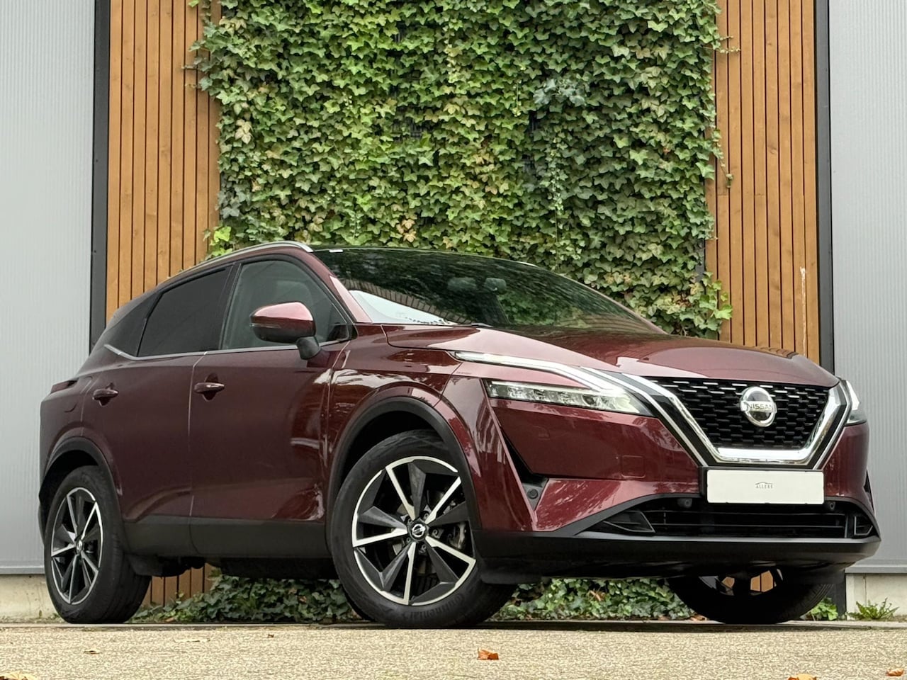 Nissan Qashqai - 1.3 MHEV Xtronic Tekna|PANO|TREKHAAK| - AutoWereld.nl