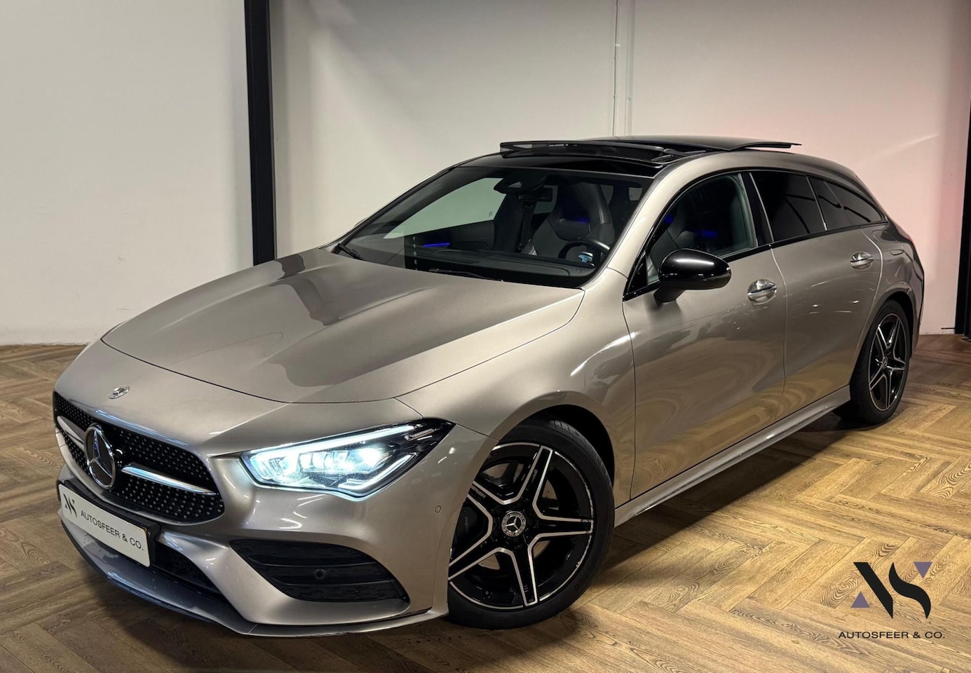 Mercedes-Benz CLA-klasse Shooting Brake - 200 Business Solution AMG PANO KEYLESS CAM - AutoWereld.nl