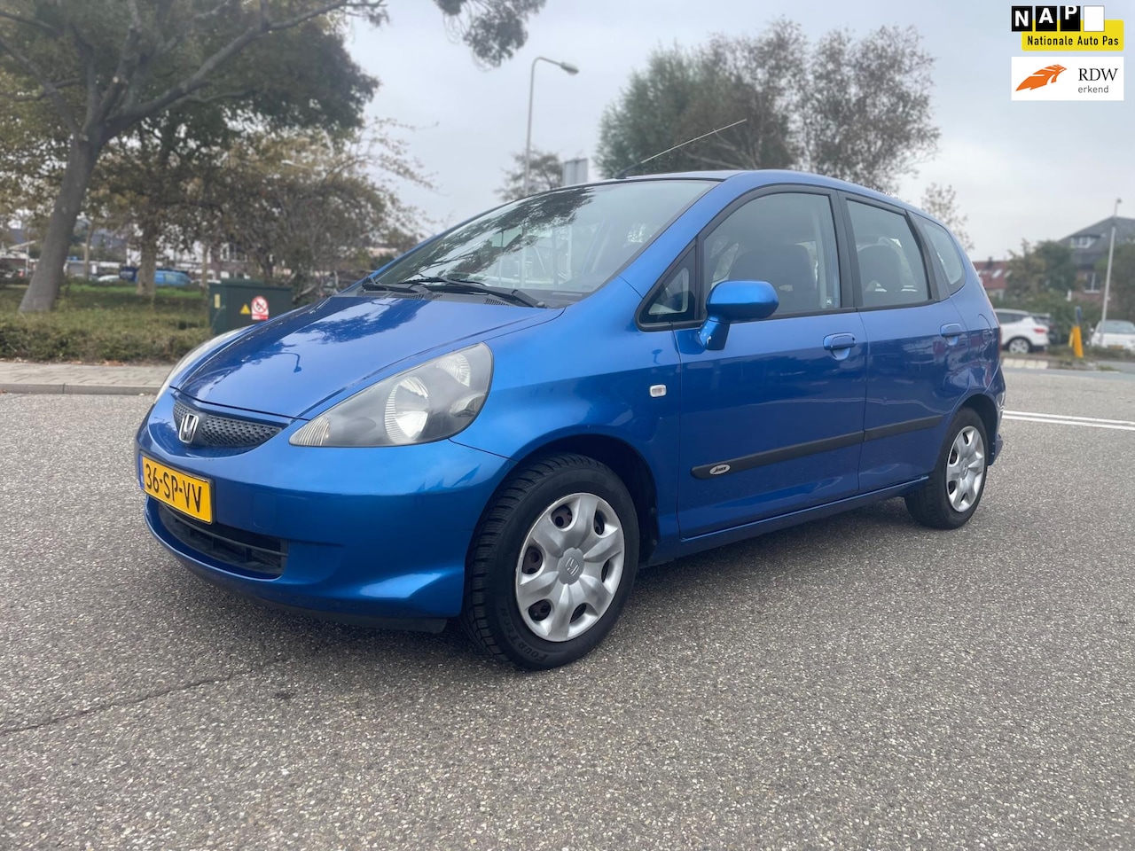Honda Jazz - 1.2 Cool / airco / elek.reman / deurvergrendeling / nap…… - AutoWereld.nl