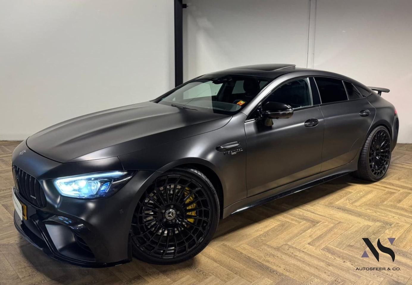 Mercedes-Benz AMG GT 4-Door Coupe - AMG 63 S 4MATIC+ PANO KEYLESS 360' VOL' - AutoWereld.nl