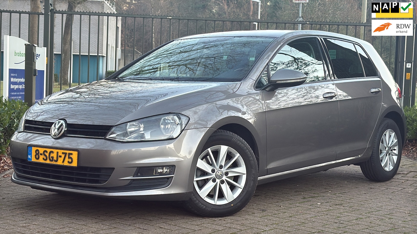 Volkswagen Golf - 1.6 TDI Comfortline 1.6 TDI Comfortline - AutoWereld.nl