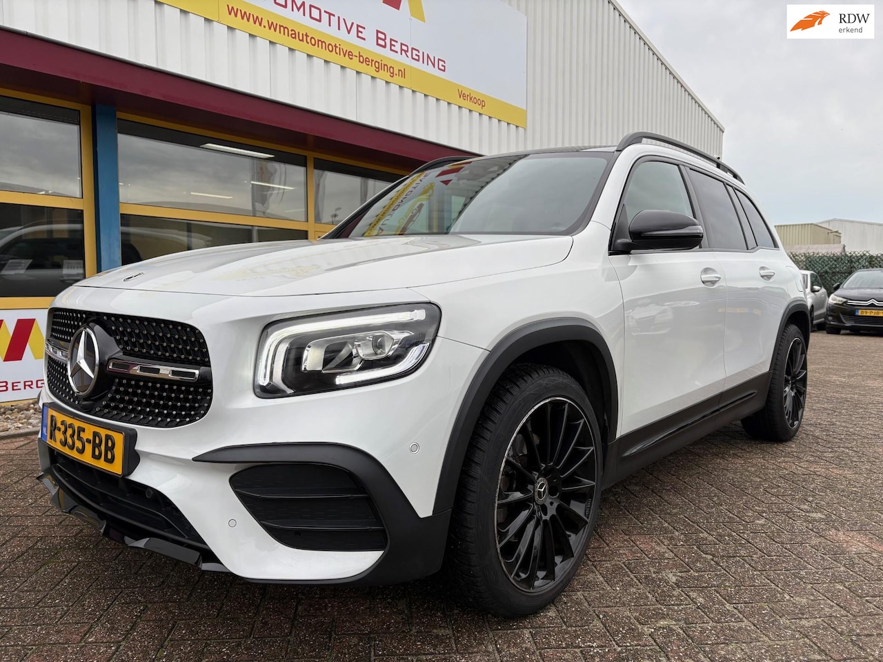 Mercedes-Benz GLB - 200 Business Solution AMG PANARAMDAK - AutoWereld.nl