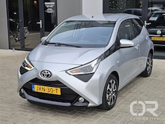 Toyota Aygo - 1.0 VVT-i x-play 5drs Carplay Camera Cruise LM15