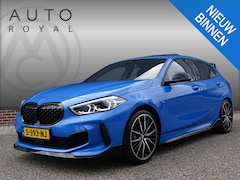 BMW 1-serie - M135i xDrive High Executive PANORAMADAK|HARMAN/KARDON|DODEHOEK DETECTIE|ACHTERUIT RIJ CAME