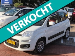 Fiat Panda - 1.2 Lounge 4 CILINDER /5 PERS. /CLIMAT CONTR/ L.M .VELGEN
