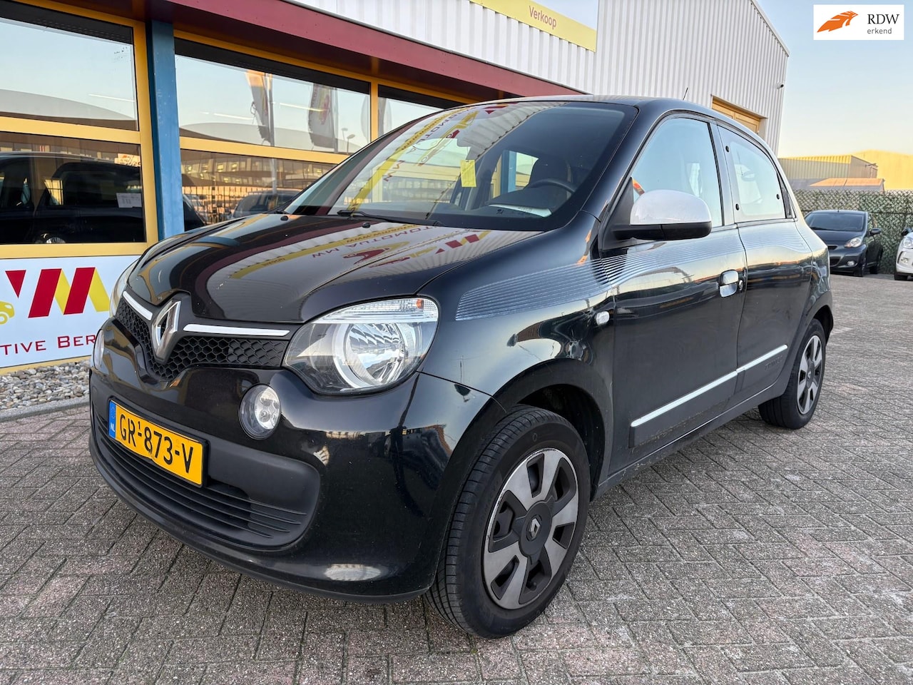 Renault Twingo - 1.0 SCe Collection AIRCO APK T/M 20-10-2026 - AutoWereld.nl