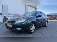 Ford Focus Wagon - 1.6-16V Trend