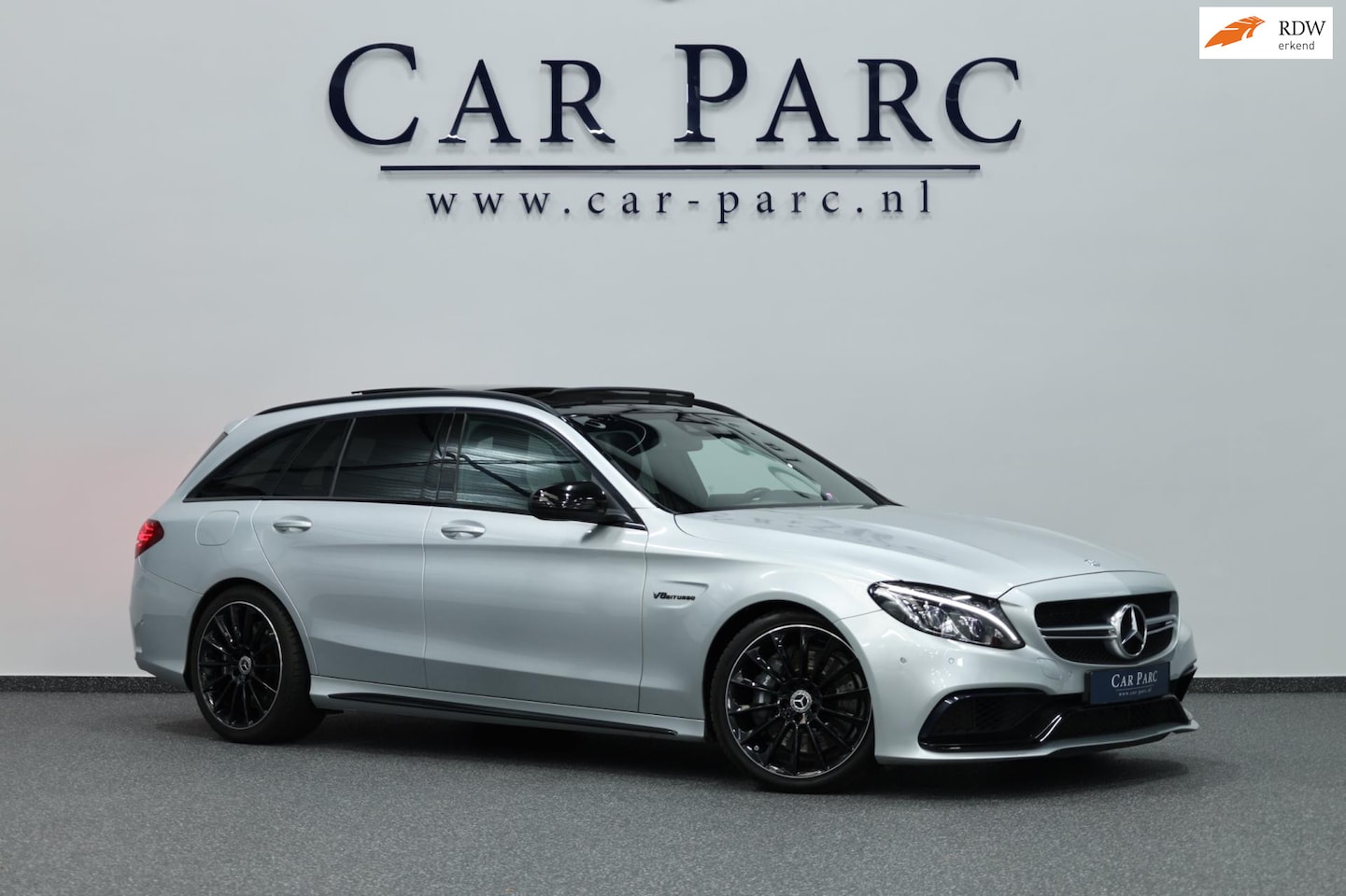 Mercedes-Benz C-klasse Estate - AMG 63 LED/PANORAMADAK/SFEER/LEER+S.VERWARMING+MEMORY/19" LMV/CAM/CRUISE/ECC/12 MDN GARANT - AutoWereld.nl