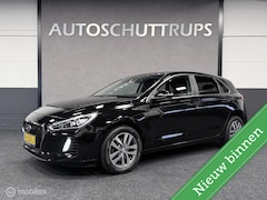 Hyundai i30 - 1.0 T-GDI Premium NAVI / CARPLAY / CAMERA / CRUISE / CLIMATE / LED