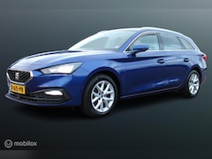 SEAT Leon Sportstourer - 1.5 TSI Style Launch Edition, Wegklapbare Trekhaak, Pdc voor + achter + Camera, Cruise, Cl