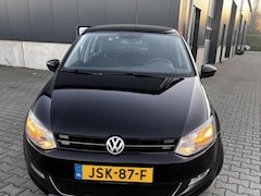 Volkswagen Polo - 1.2 LIFE