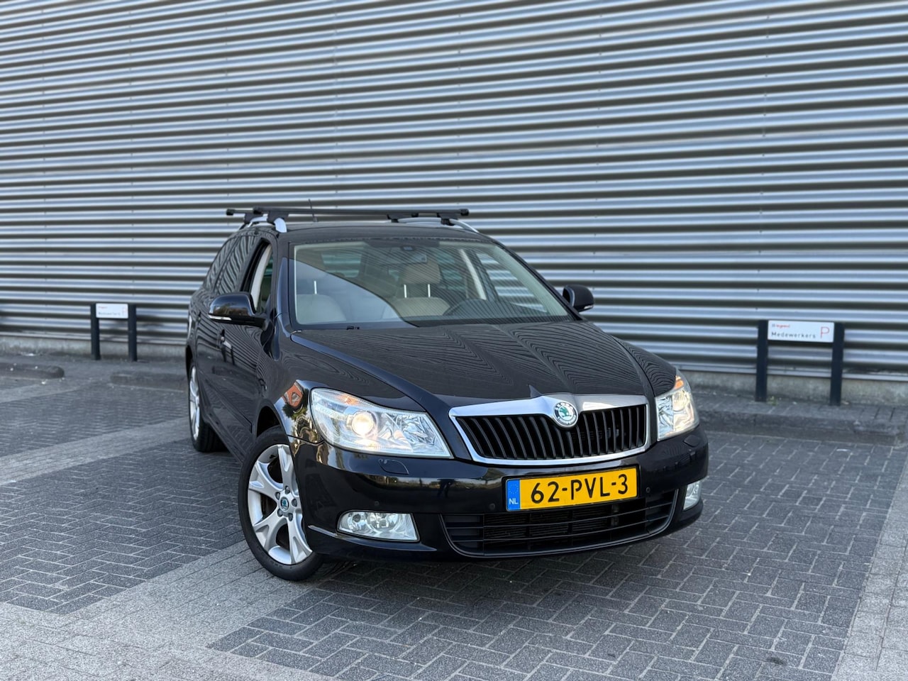 Skoda Octavia Combi - 1.2 TSI 105PK Elegance XENON|NAVI|NIEUWE APK! - AutoWereld.nl