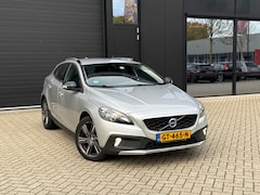 Volvo V40 Cross Country - 1.6 D2 114PK (bj 2014) NAVI|ECC|17” LMV|SUPER MOOI