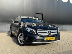 Mercedes-Benz GLA-Klasse - 180 CDI (bj 2015) AUT|XENON|82000 KM NAP