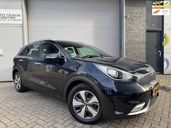 Kia Niro - 1.6 GDi Hybrid ExecutiveLine [Achteruitrijcamera|Carplay|Cruise|Lane assist|Navi|Dealer OH