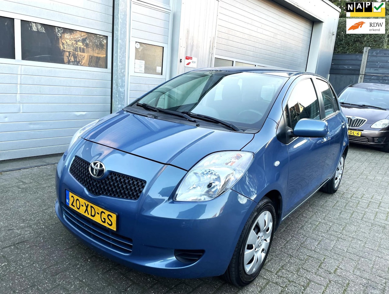 Toyota Yaris - 1.3 VVTi Sol 5DR 2007-NAP-Airco-Trekhaak-APK - AutoWereld.nl