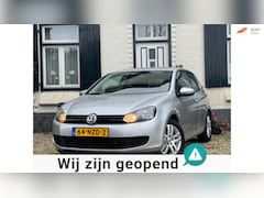 Volkswagen Golf - 1.2 TSI Trendline BlueMotion|Navi|Bluetooth|PDC|Trekhaak|