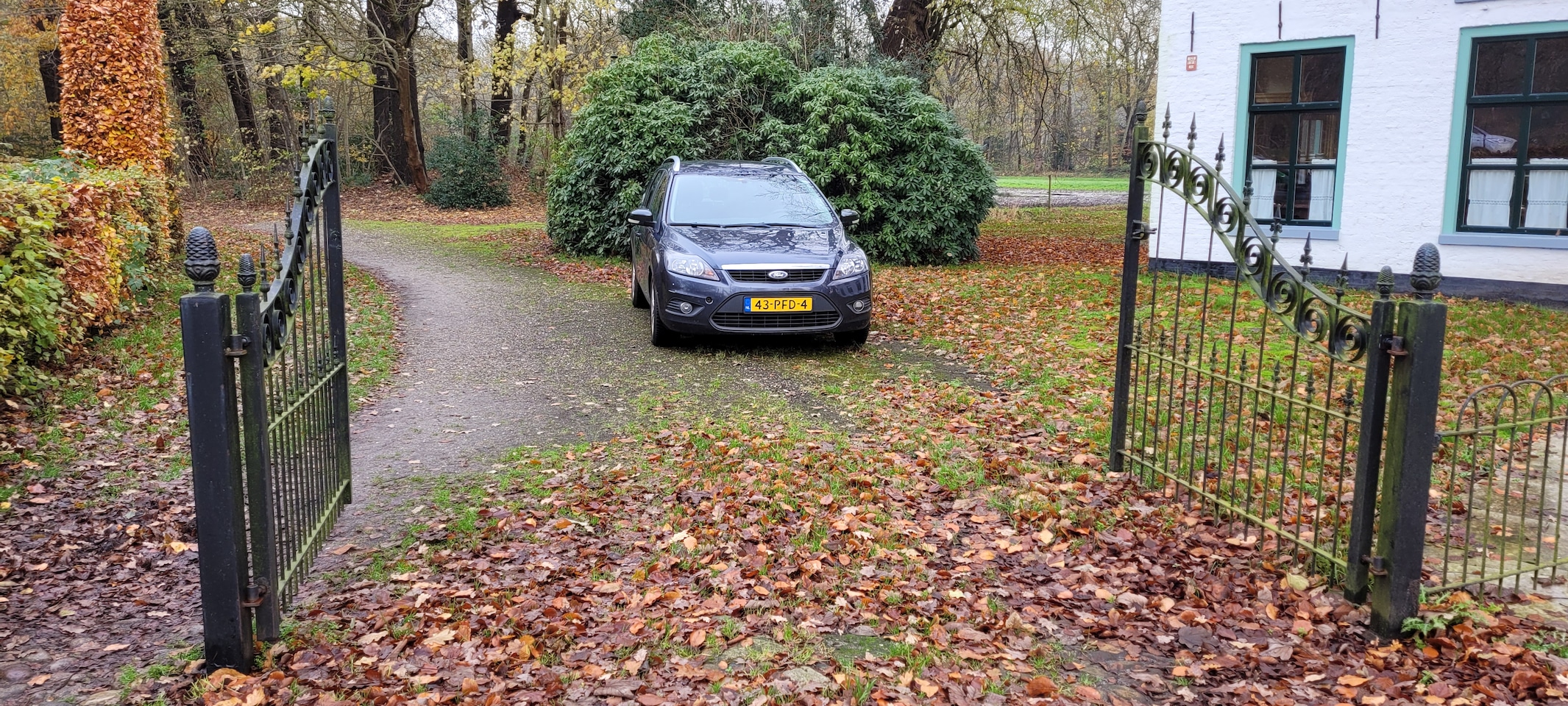 Ford Focus Wagon - 1.6 Comfort ford focus-1600-compleet-export/handelsprijs-inruil mogelijk-koopje - AutoWereld.nl