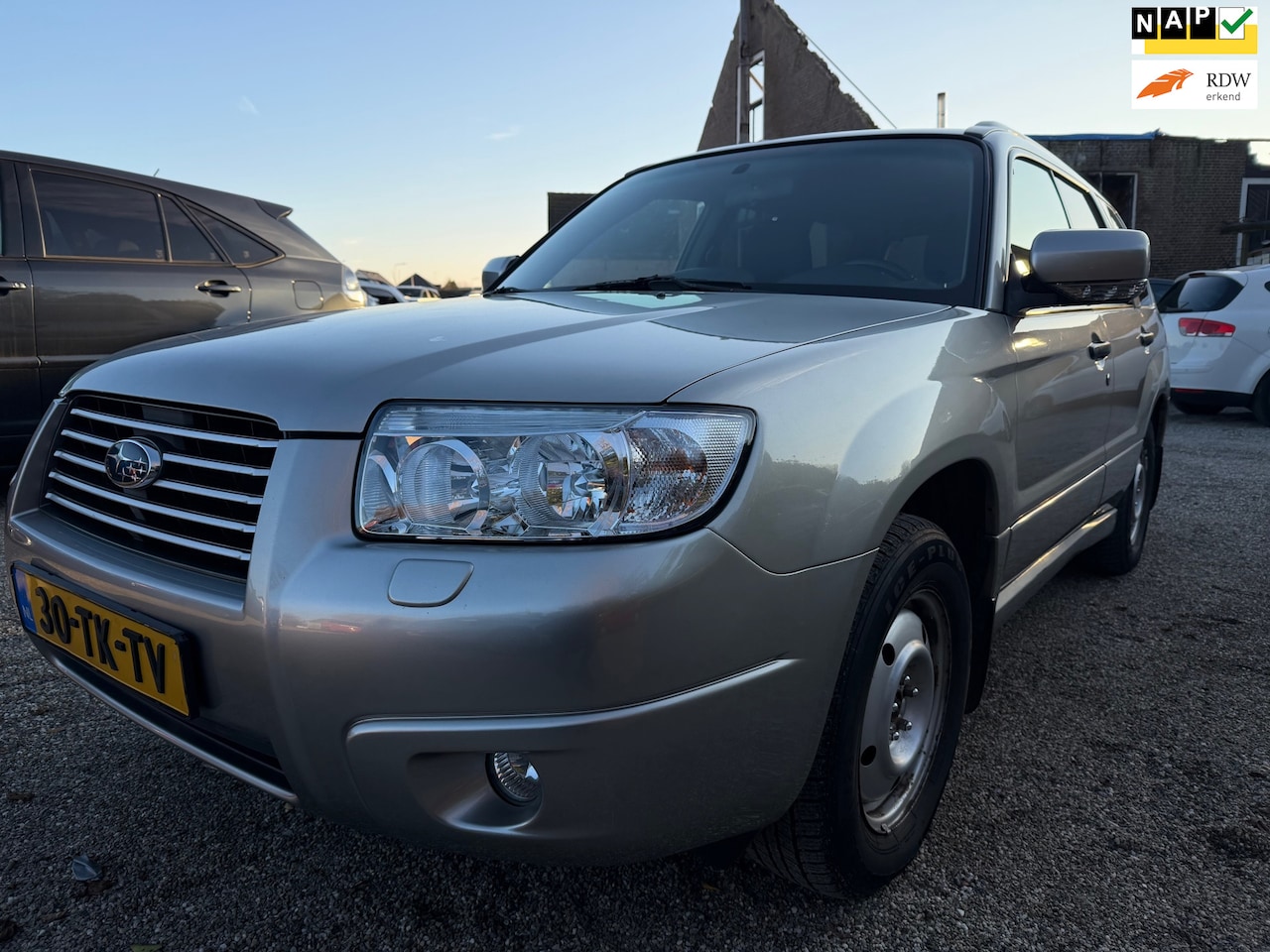 Subaru Forester - 2.0 X Luxury Pack AUTOMAAT Pano Navi Nette Auto Nieuwe Apk - AutoWereld.nl