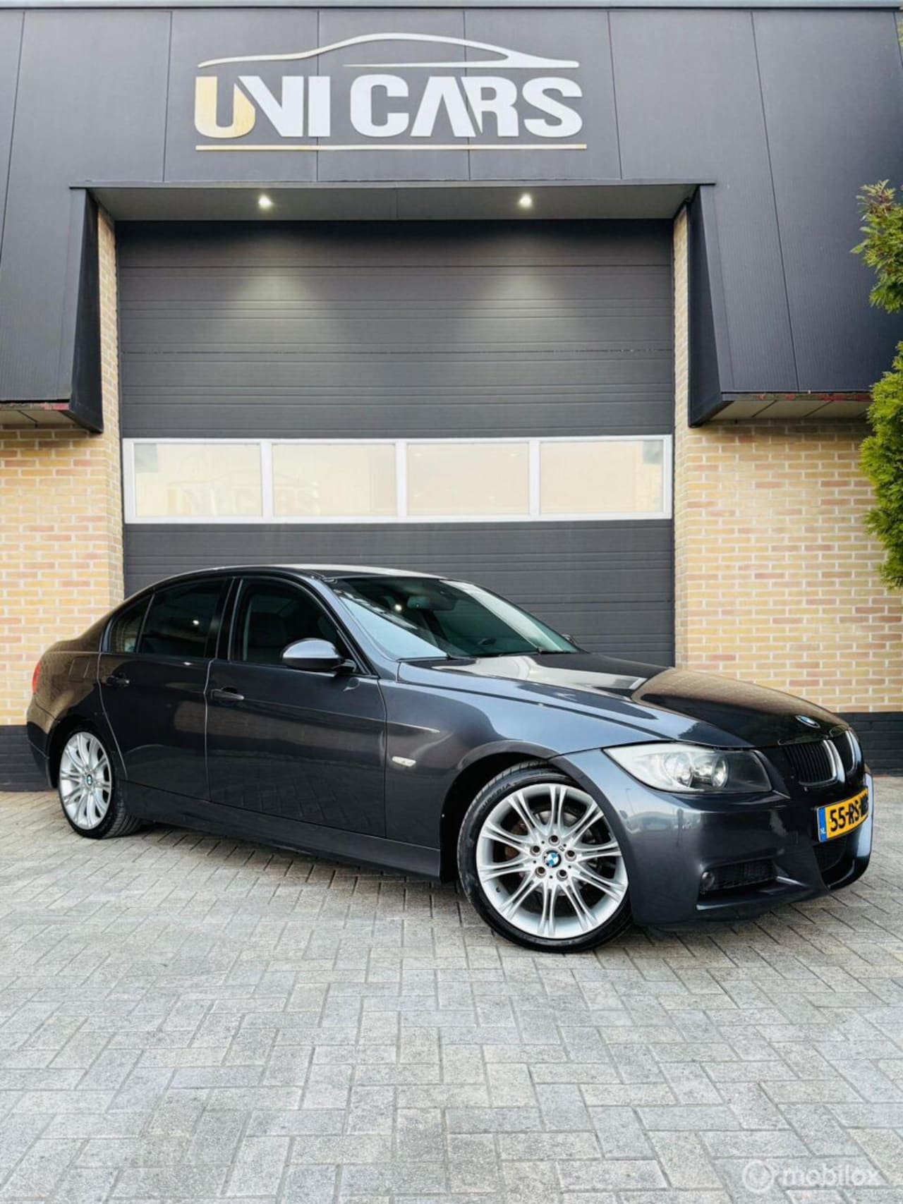 BMW 3-serie - 320i Dynamic Executive|Automaat|Navi|half Leder| - AutoWereld.nl