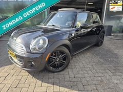 MINI Cooper - 1.6 10 Years II | 12MND GARANTIE | PANO DAK | LEDER | AIRCO | STOELVERWARMING |